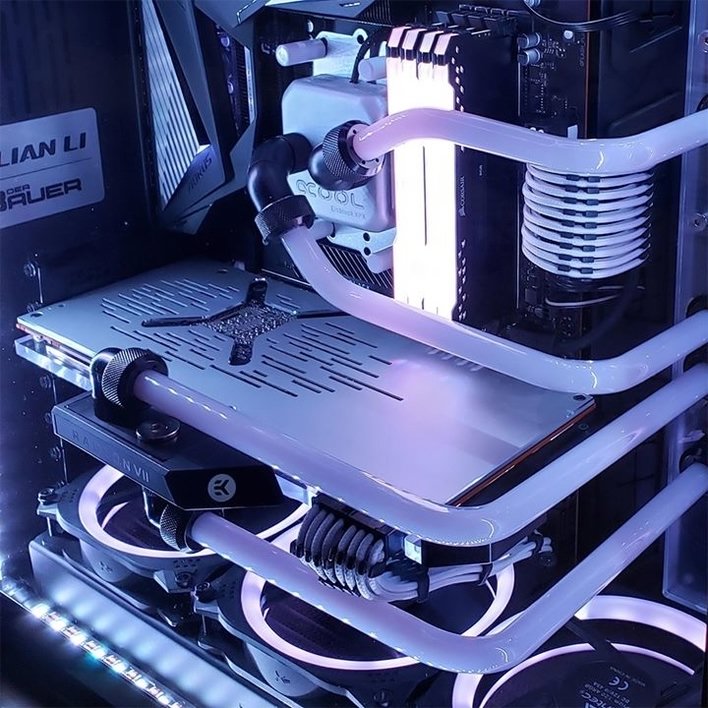 Liquid cooling. Zalman Liquid Cooling solution ремонт. ПК на кастомной воде 2022 года картинки.